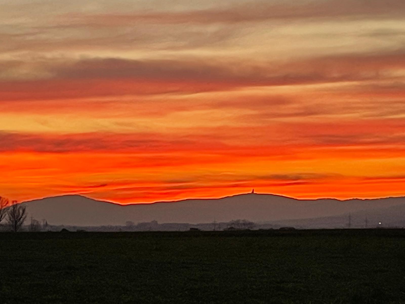 Sonnenuntergang Über Wöllstadt